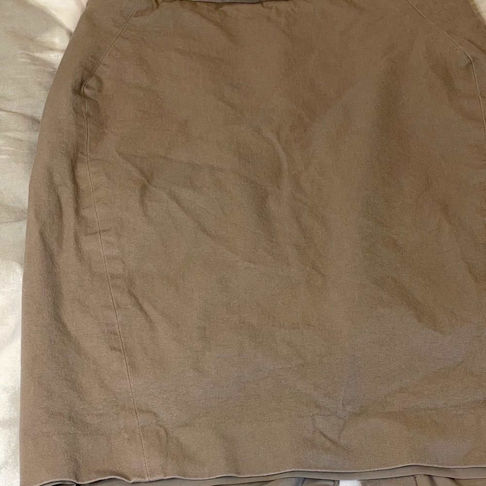 Ann Taylor Loft 2 Back Zipper Pencil Skirt - Picture 7 of 7